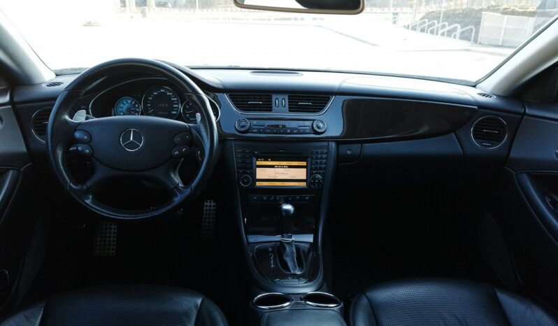 
								Mercedes  CLS 63 AMG  2007 full									