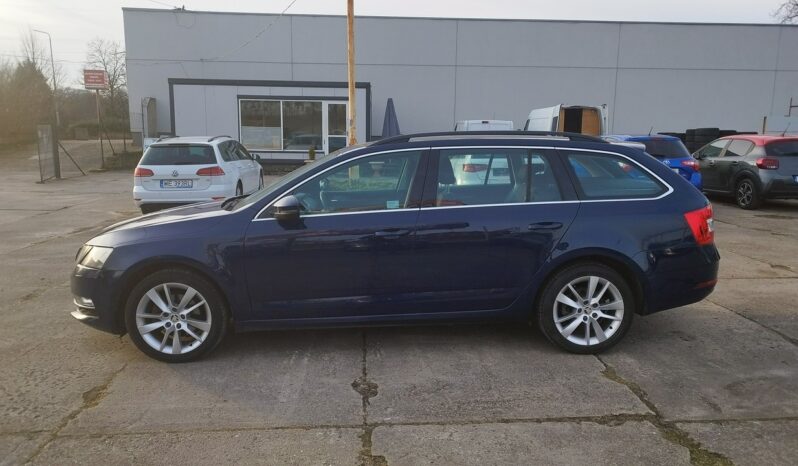 
								Škoda  Octavia  2017 full									