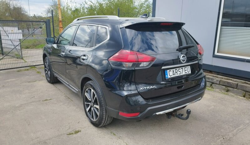 
								Nissan  X-Trail  2018 full									