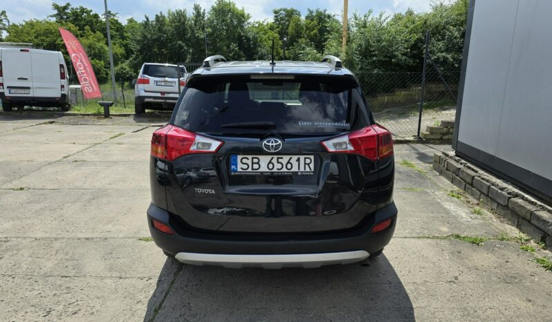 
								Toyota  RAV-4  2015 full									