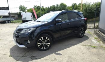 
									Toyota  RAV-4  2015 full								