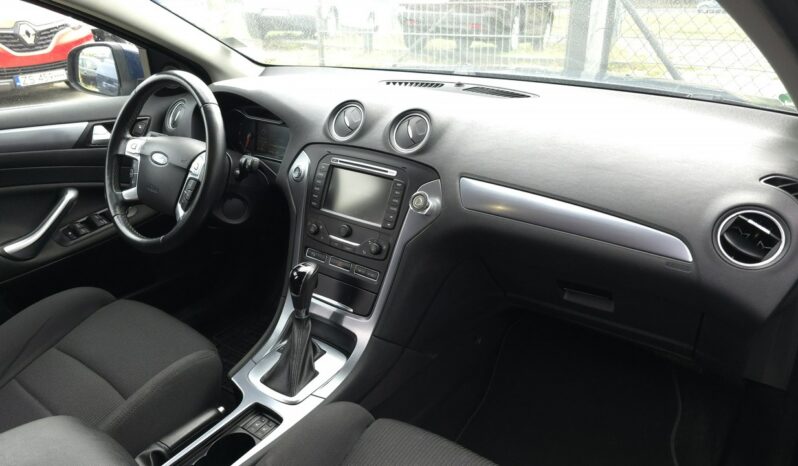 
								Ford  Mondeo  2013 full									