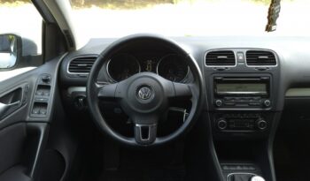 
									Volkswagen  Golf  2010 full								