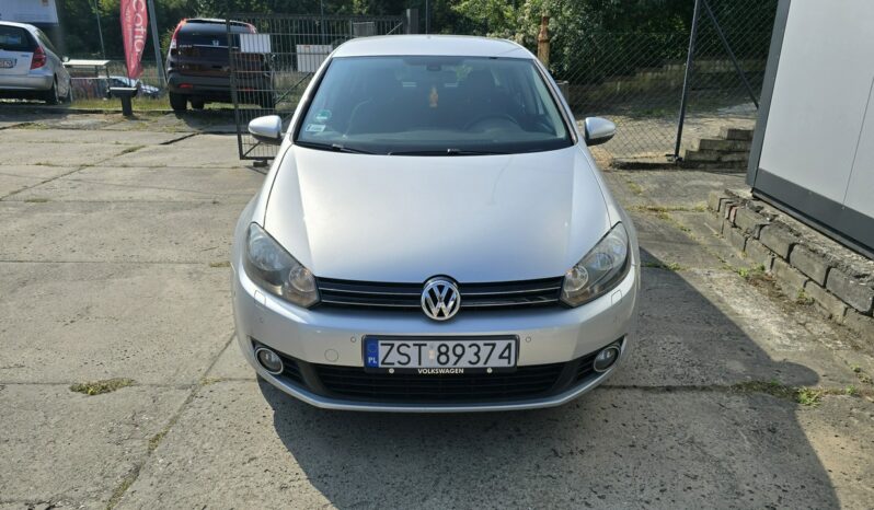 
								Volkswagen  Golf  2010 full									