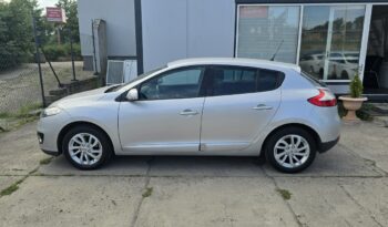 
									Renault  Megane  2012 full								