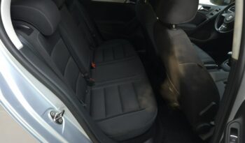 
									Volkswagen  Golf  2010 full								