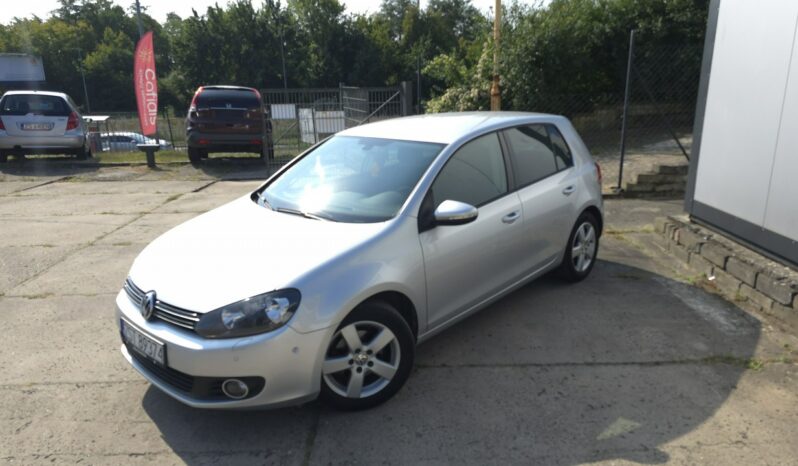 
								Volkswagen  Golf  2010 full									