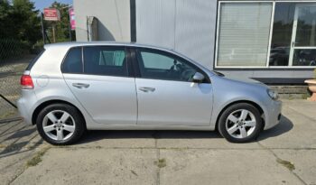 
									Volkswagen  Golf  2010 full								