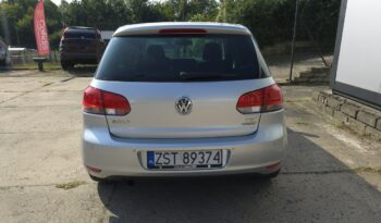 
									Volkswagen  Golf  2010 full								