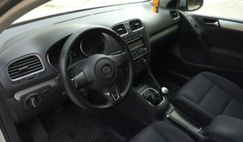 
									Volkswagen  Golf  2010 full								