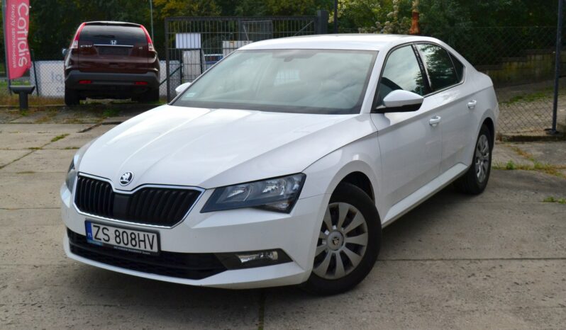 
								Škoda  Superb  2017 full									