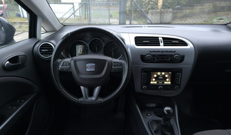 
								Seat  Leon  2011 full									