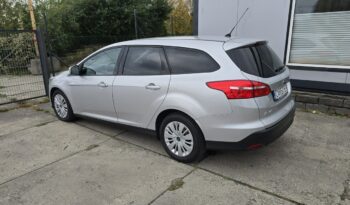 
									Ford  Focus  2015 full								