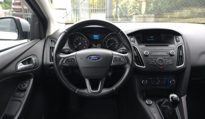 
								Ford  Focus  2015 full									