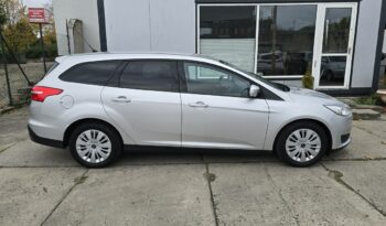 
									Ford  Focus  2015 full								