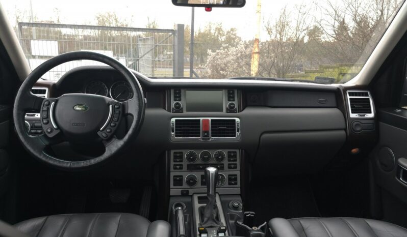 
								Land Rover  Range Rover  2004 full									