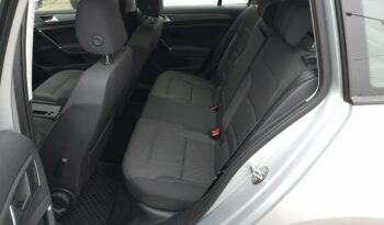 
									Volkswagen  Golf  2020 full								