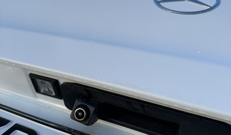 
								Mercedes  Vito full									