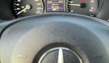 
									Mercedes  Vito full								