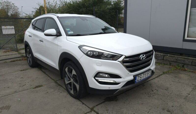 
								Hyundai  Tucson full									