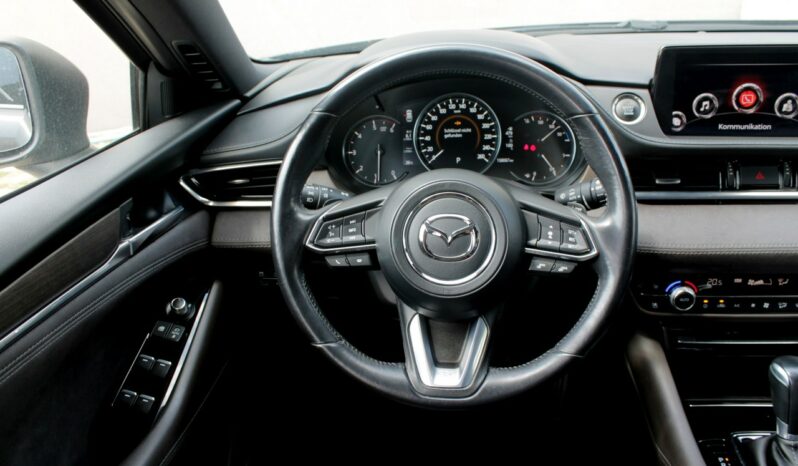 
								Mazda  6 full									