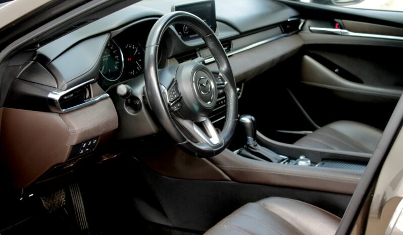 
								Mazda  6 full									
